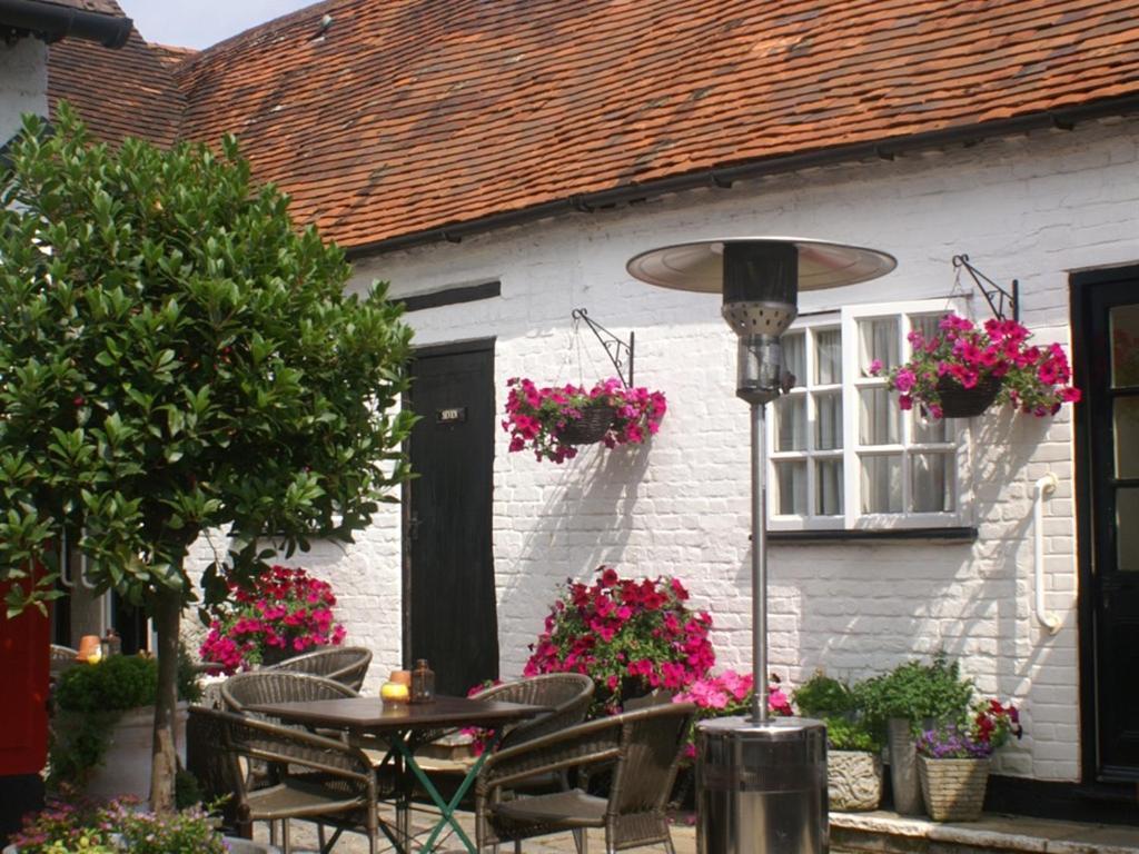 The Saracens Head Inn Amersham Exteriér fotografie