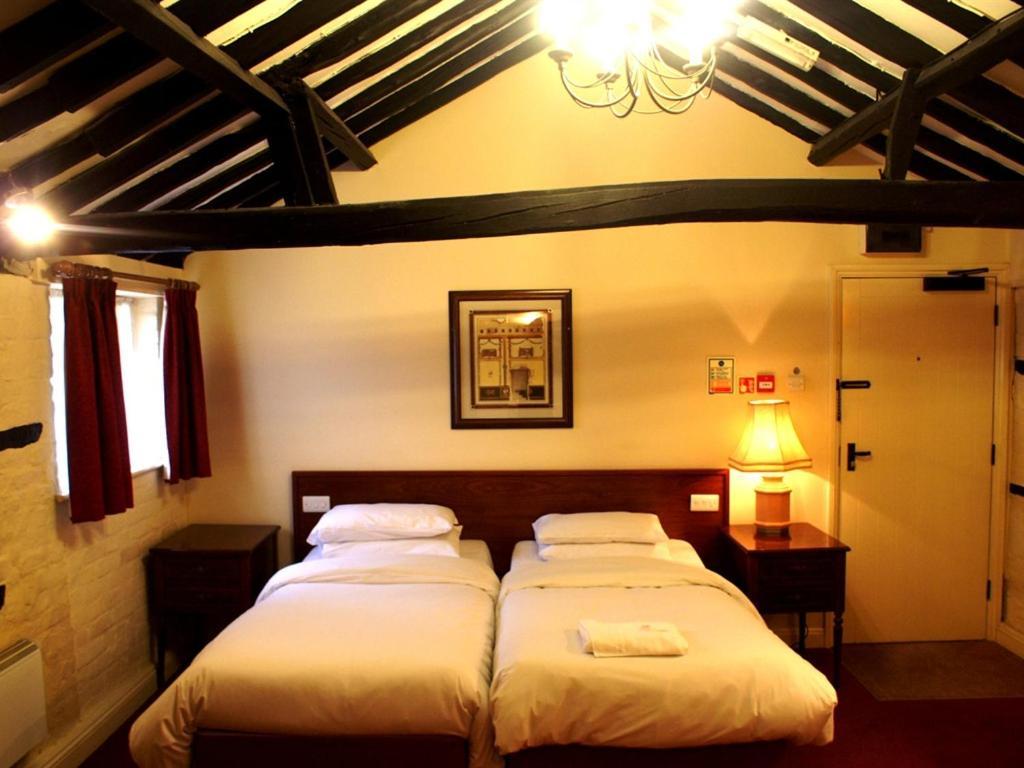 The Saracens Head Inn Amersham Exteriér fotografie